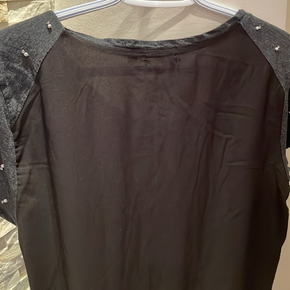 Dex high-low pearl top - Picture 6 of 7